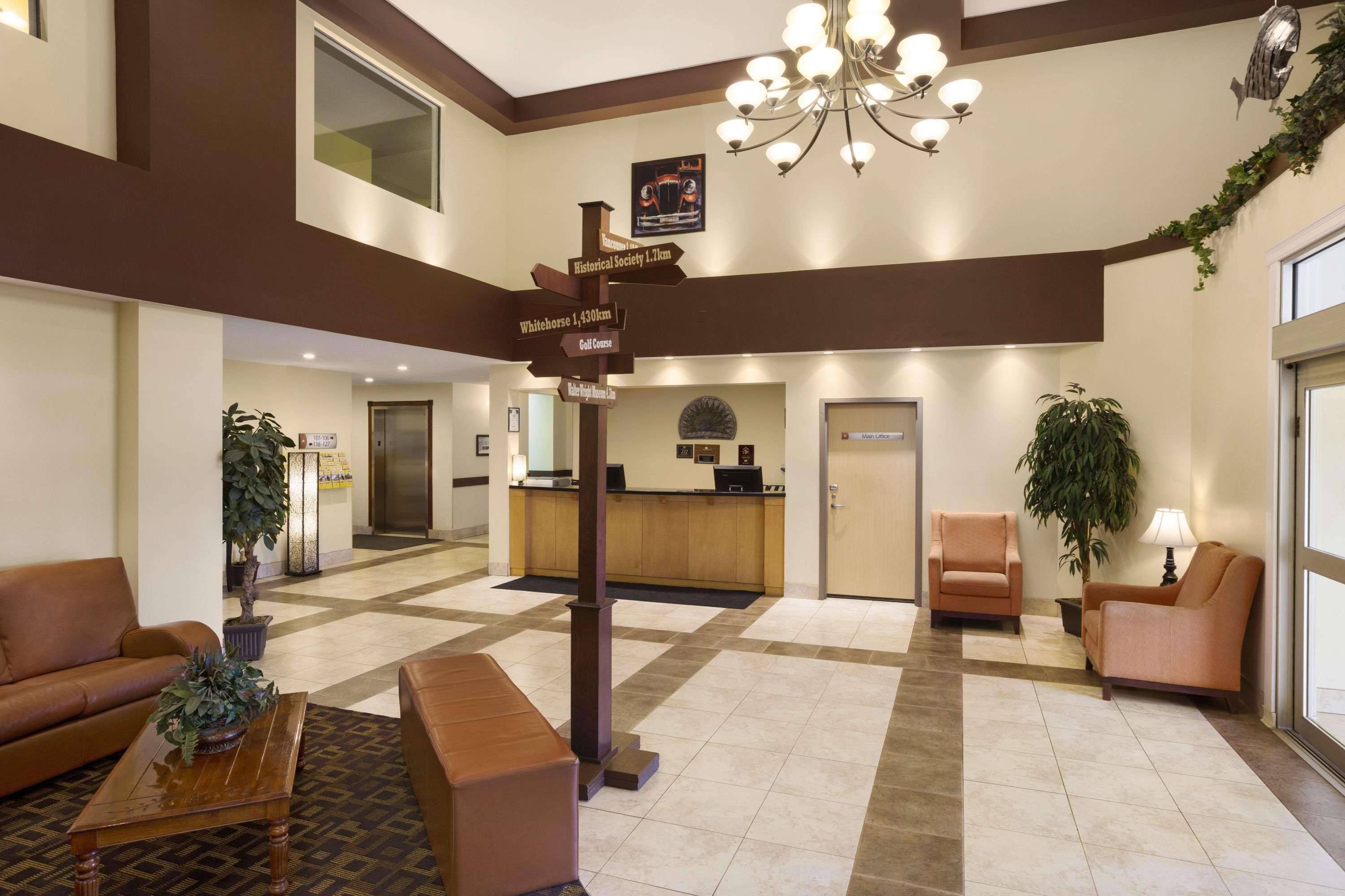 Days Inn By Wyndham Dawson Creek Exterior foto