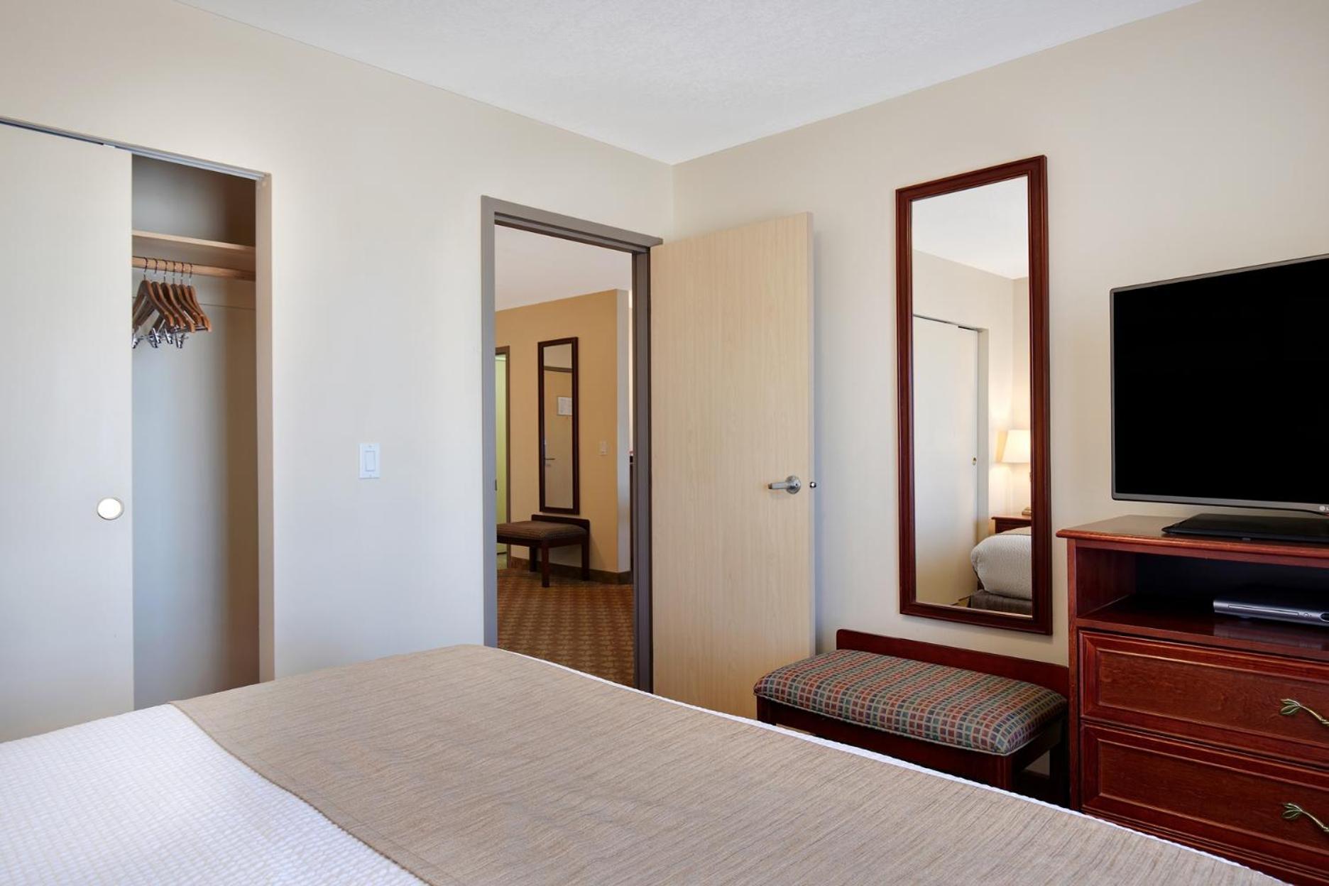 Days Inn By Wyndham Dawson Creek Exterior foto