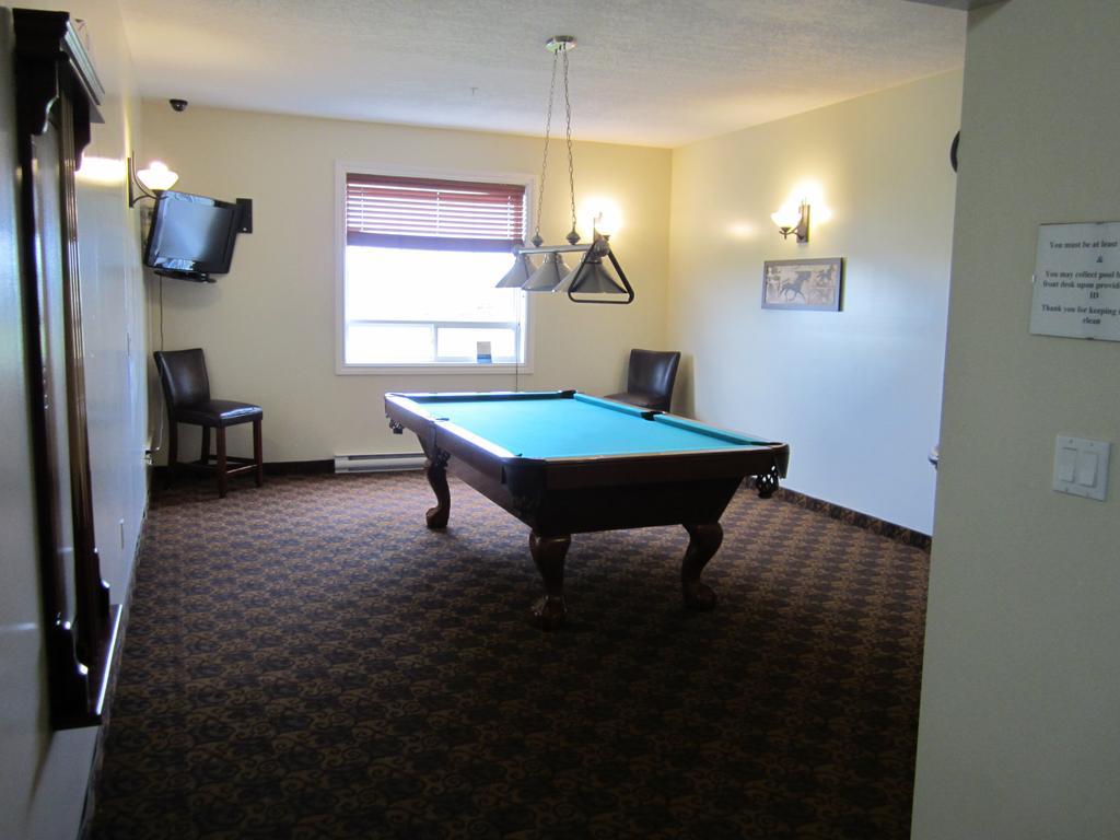 Days Inn By Wyndham Dawson Creek Exterior foto